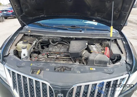 2013 Lincoln Mkx z USA, uszkodzony, nr VIN 2LMDJ6JK9DBL37711